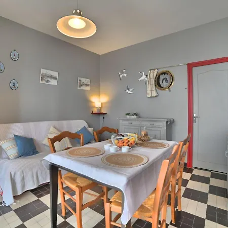 Сasa de vacaciones Holiday La Cornuelle By Interhome Dolus d'Oléron